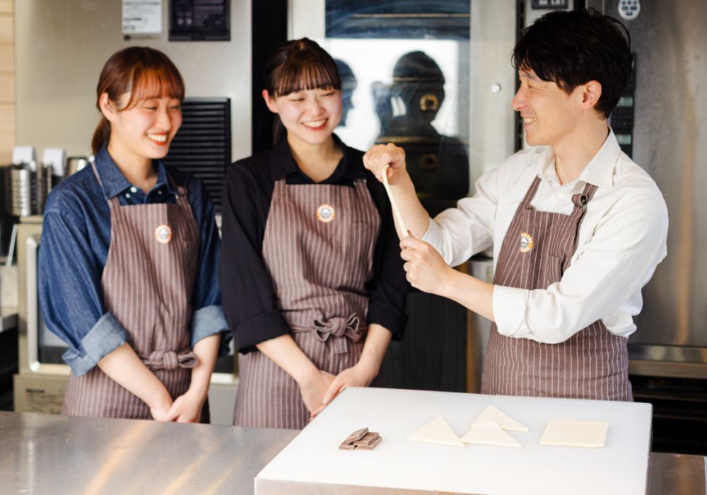 チョコクロ作成を見学写真